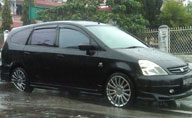 Hahnz&rsquo;s 2002 Honda Stream